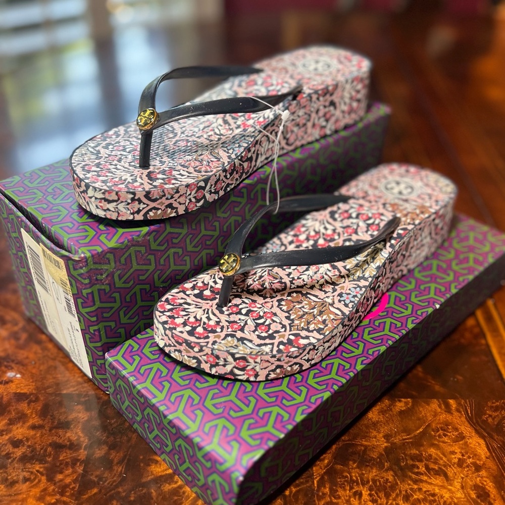 Tory Burch Thandie MAGNOLIA wedge sandal